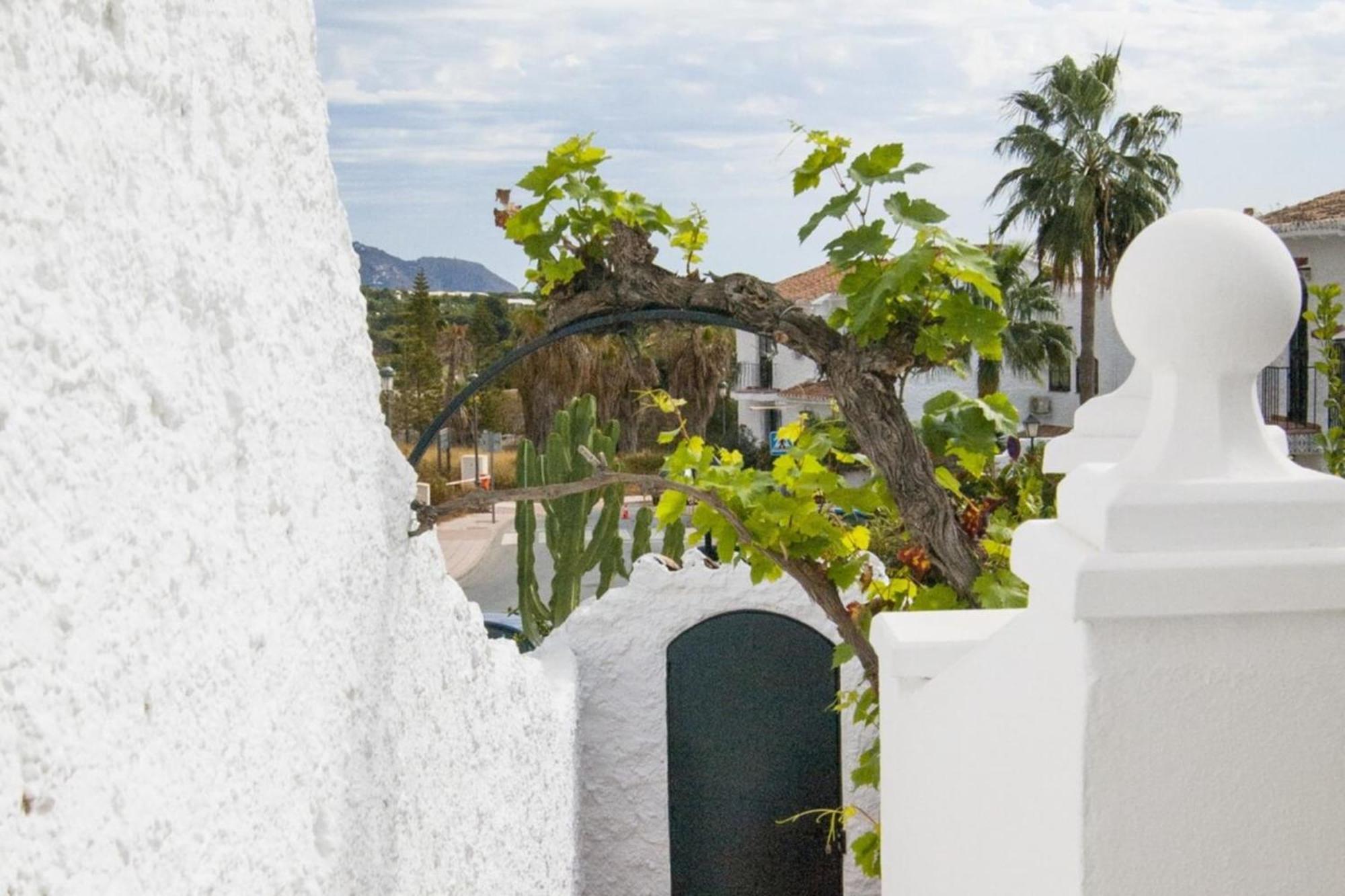 Crisantemos Family House With Garden And Pool Ferienhaus *